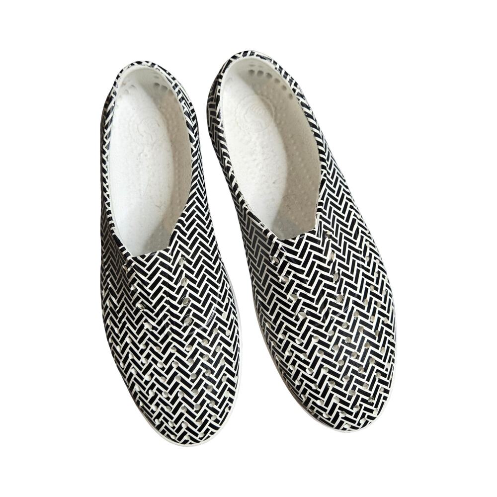 Native Jericho Black/White Women's Shoes Size: 8